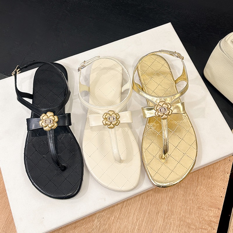2025 Crape Myrtle Sweet Bow Rhinestone Flat Sandals for Women - Low Heel, Open Toe, Patent Leather