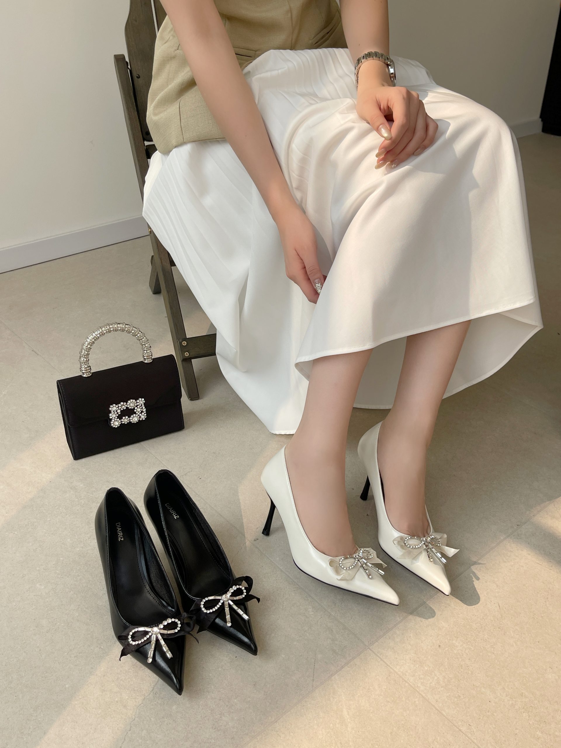 2026 Spring New Fashion High Heel Rhinestone Bow Pointed Toe Women's Shoes Elegant Low Cut Office Shoes