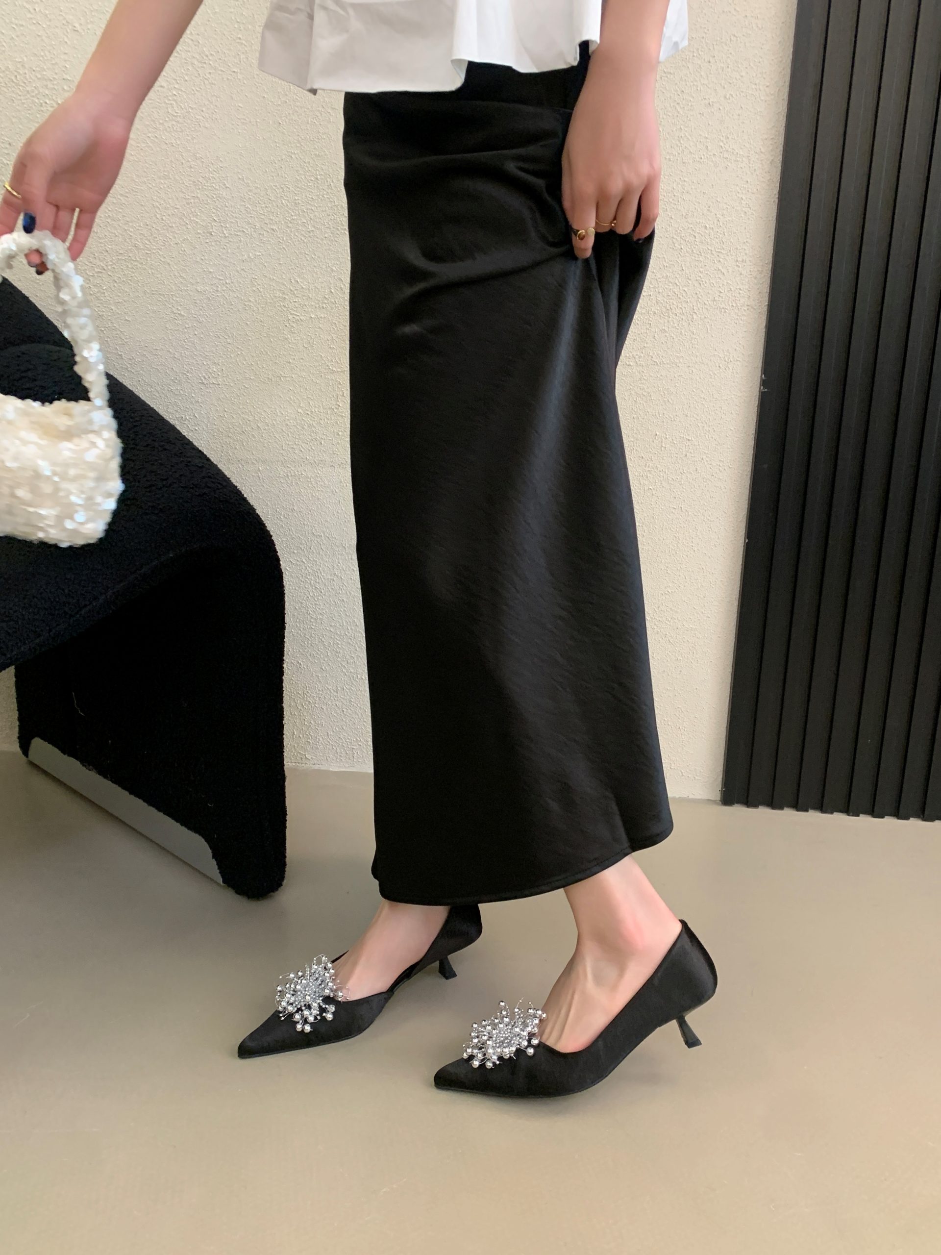 DIAIRIZ 2026 New Blooming Beaded Flower Shallow Mouth Single Shoe for Women Kitten Heel Pointed Toe Wedding Shoes Satin Slippers